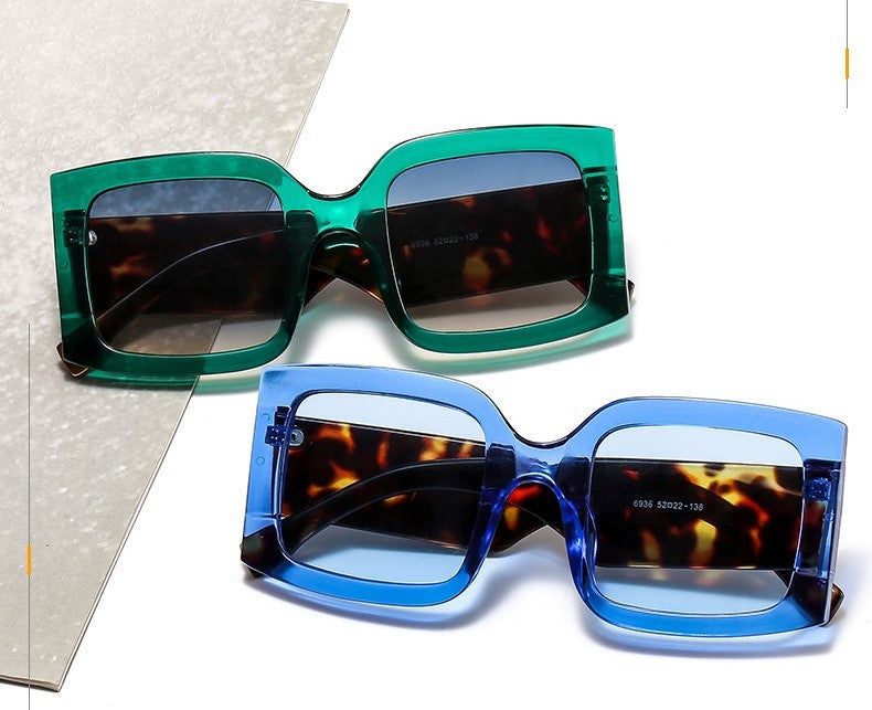 Green & Blue