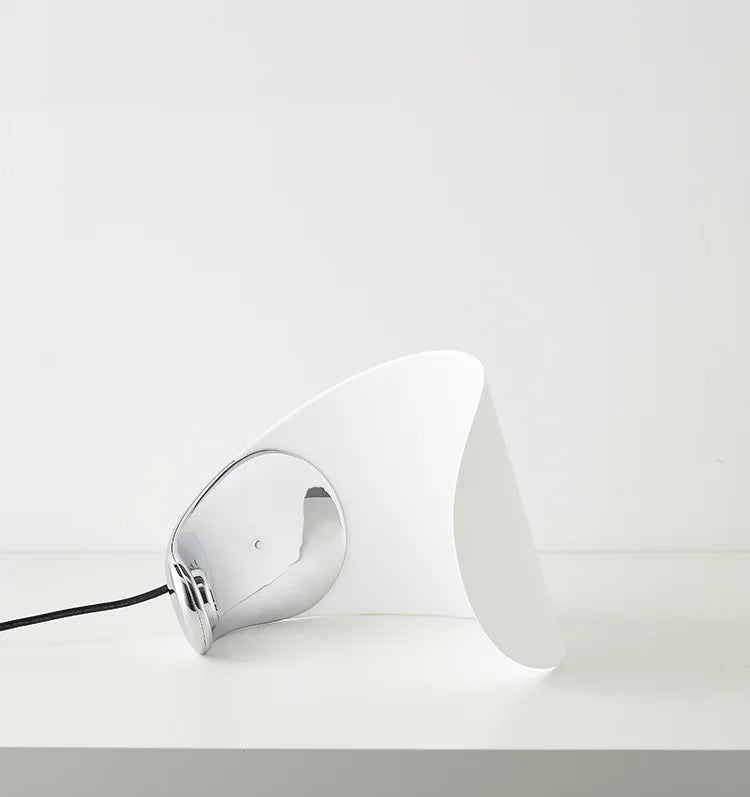 LILY - Nordic Moon Lamp