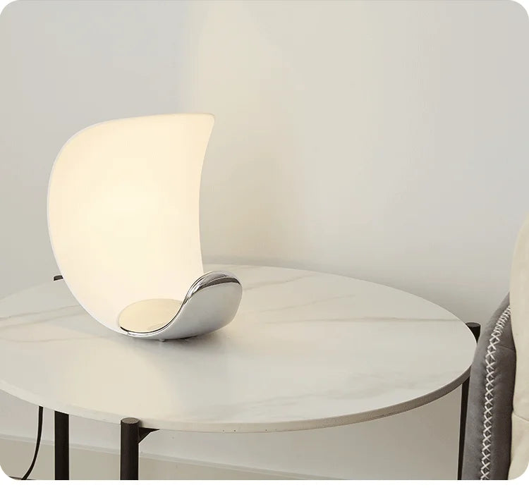 LILY - Nordic Moon Lamp