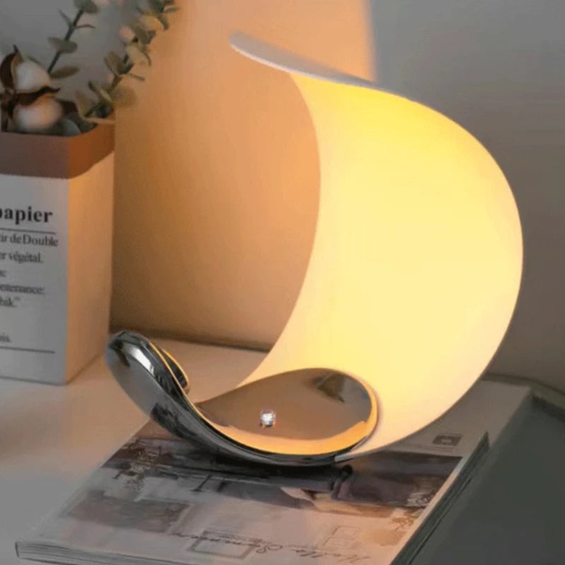 LILY - Nordic Moon Lamp