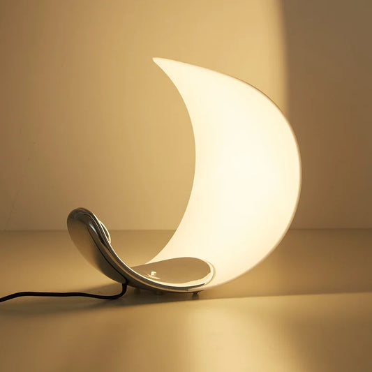 LILY - Nordic Moon Lamp