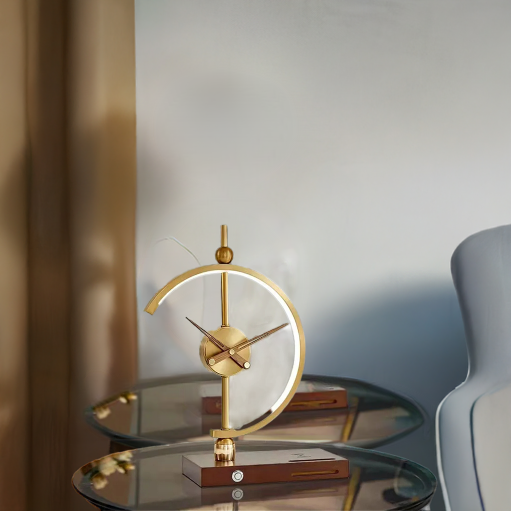 LUCIA - Wireless Charging Lamp